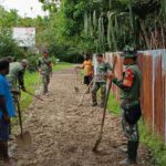 Bakti Nyata Jelang HUT Ke-80 TNI, Kodim 1710/Mimika Perbaiki Jalan Kampung Bakti Nyata Jelang HUT Ke-80 TNI, Kodim 1710/Mimika Perbaiki Jalan Kampung