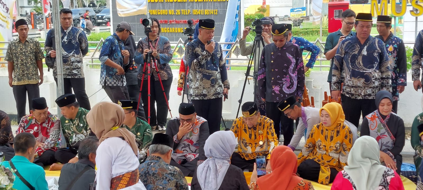 Tradisi Budaya Beseprah Yang Penuh Dengan Makna