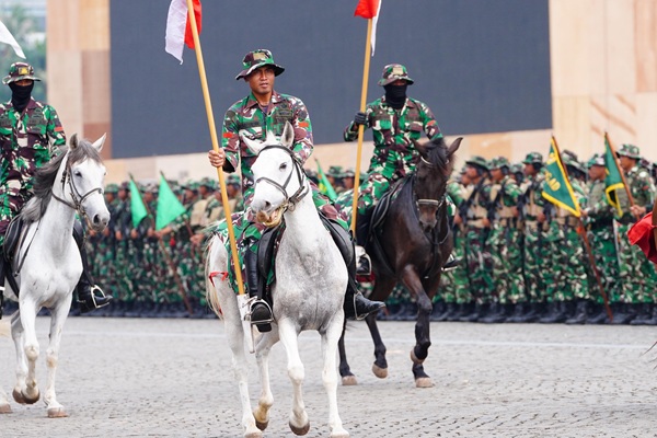 Panglima TNI Tinjau Geladi Kotor HUT Ke-80 TNI Tahun 2025 Panglima TNI Tinjau Geladi Kotor HUT Ke-80 TNI Tahun 2025