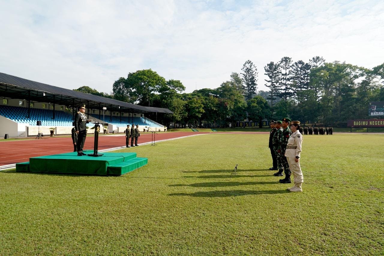 Gubernur Akmil Pimpin Upacara Hari Kesaktian Pancasila dan Korpsraport Kenaikan Pangkat Organik Akmil di Lapangan Sapta Marga