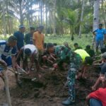 Di Tengah Kesibukan Membangun, Satgas TMMD Kodim 1505/Tidore Tetap Peduli Warga Berduka Di Tengah Kesibukan Membangun, Satgas TMMD Kodim 1505/Tidore Tetap Peduli Warga Berduka