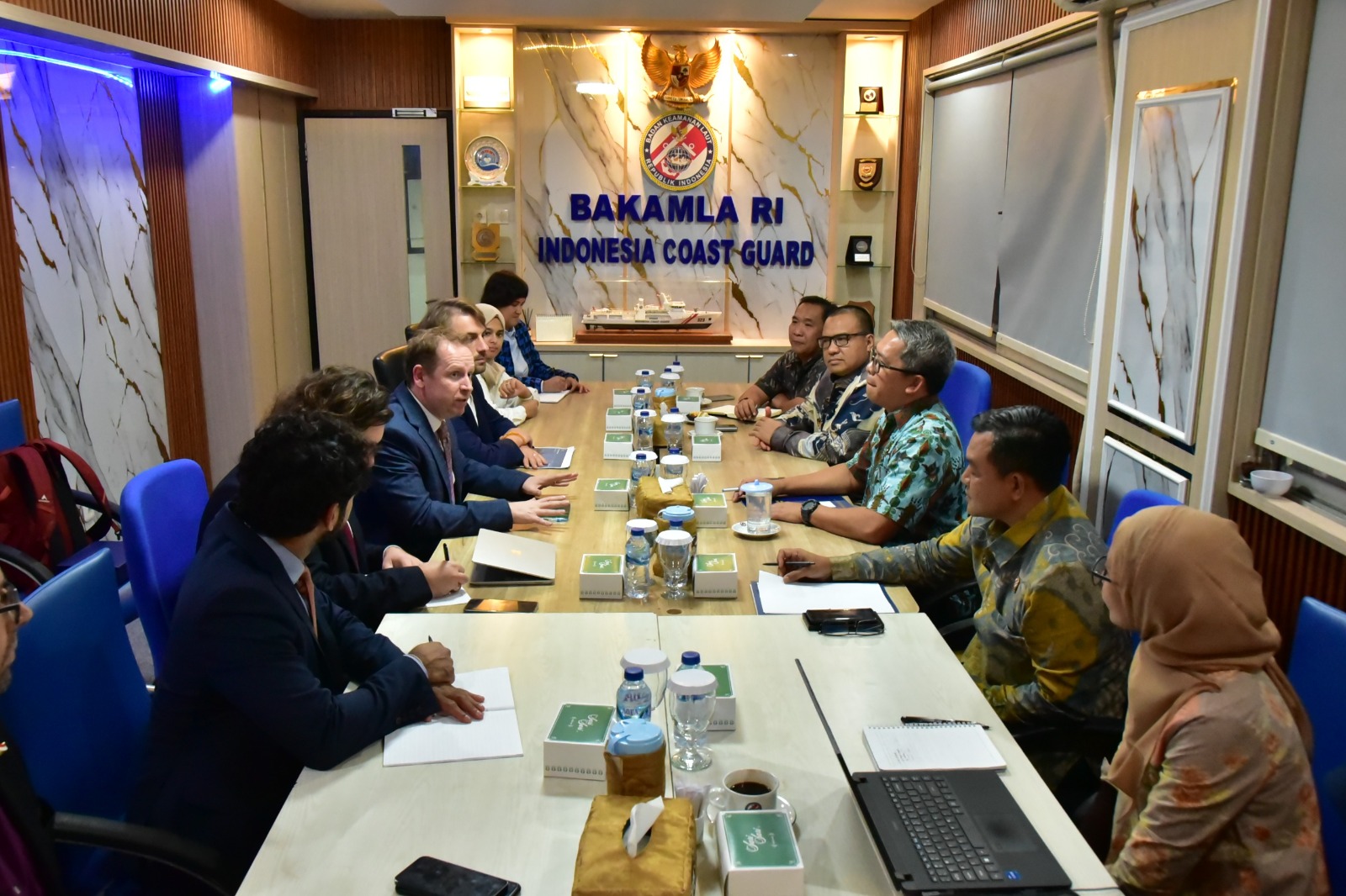 Bakamla RI – Inggris Perkuat Kerja Sama Strategis Bidang Keamanan Maritim