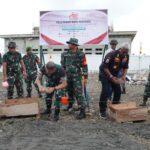 Dandim 1710/Mimika Dampingi Kasdam XVII/Cenderawasih Hadiri Groundbreaking Pembangunan Koperasi Desa dan Kampung Merah Putih Dandim 1710/Mimika Dampingi Kasdam XVII/Cenderawasih Hadiri Groundbreaking Pembangunan Koperasi Desa dan Kampung Merah Putih