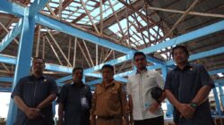 DPR Kota Sorong Desak Pemerintah Provinsi Segera Perbaiki Pasar Ikan Jembatan Puri untuk Dukung Peningkatan PAD