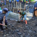 Wujudkan Impian Warga, Satgas TMMD ke-126 Kodim 1505/Tidore Genjot Pembangunan Sumur Air Bersih Wujudkan Impian Warga, Satgas TMMD ke-126 Kodim 1505/Tidore Genjot Pembangunan Sumur Air Bersih