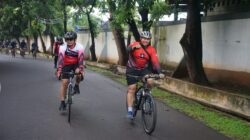 Penuh Semangat, Perwira Yonif 2 Marinir Ikuti Olahraga Sepeda Bersama Seluruh Perwira Brigif 1 Marinir