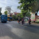 Polantas Probolinggo Gelar Poros Pagi Bantu Pelajar Menyebrang Jalan Polantas Probolinggo Gelar Poros Pagi Bantu Pelajar Menyebrang Jalan
