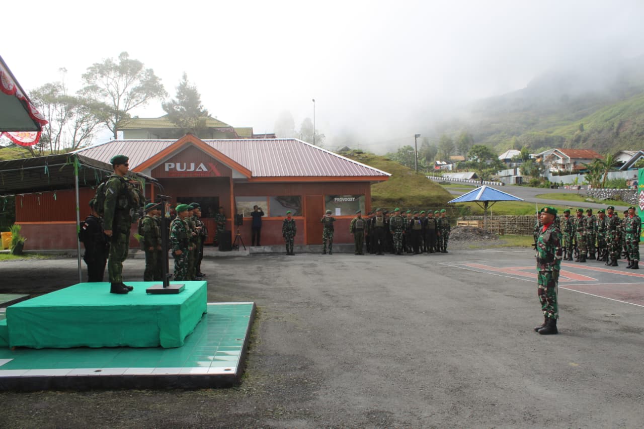 Kodim 1714/Puncak Jaya dan Satgas Penugasan Gelar Upacara HUT Ke-80 TNI Prima TNI Rakyat Indonesia Maju