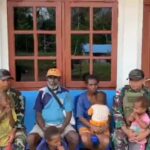 Satgas Yonif 312/KH Bersama Koops Swasembada Hadirkan Senyum Baru Lewat Renovasi Rumah Tokoh Adat di Erambu Satgas Yonif 312/KH Bersama Koops Swasembada Hadirkan Senyum Baru Lewat Renovasi Rumah Tokoh Adat di Erambu
