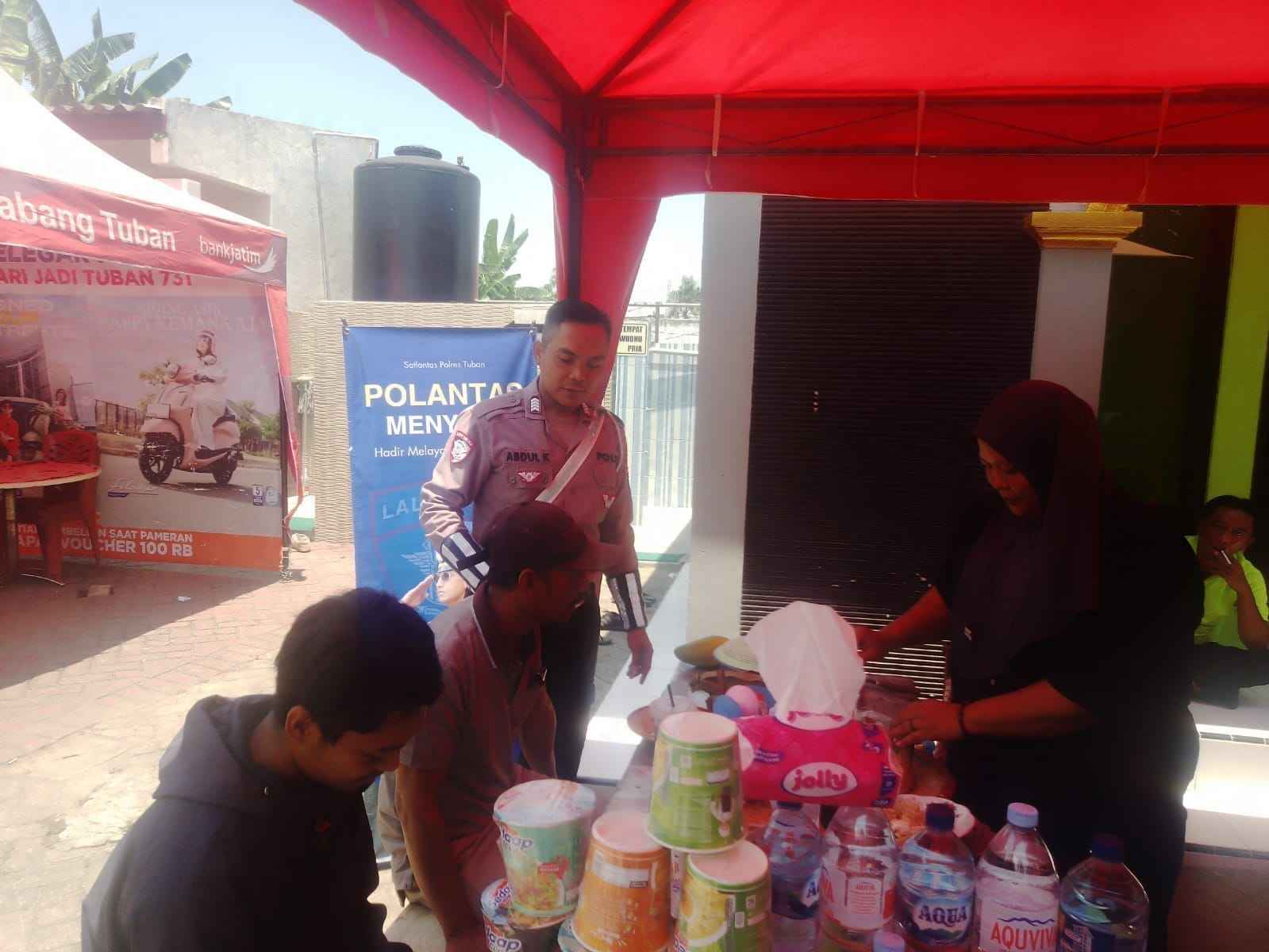 POLANTAS MENYAPA Buka Mata Warga tentang Pentingnya Pajak POLANTAS MENYAPA Buka Mata Warga tentang Pentingnya Pajak