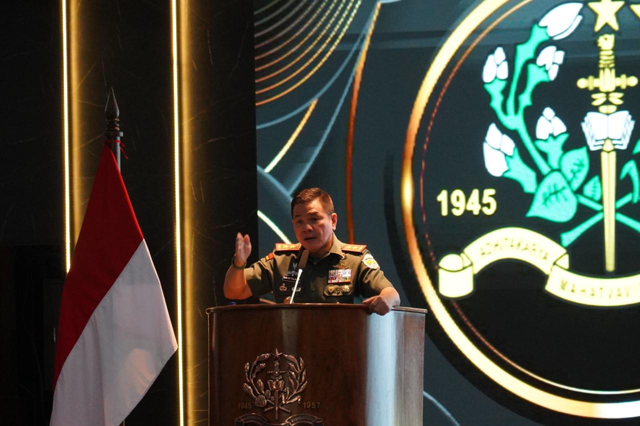 Gubernur Akmil Berikan Penyuluhan P4GN kepada Organik Akademi Militer