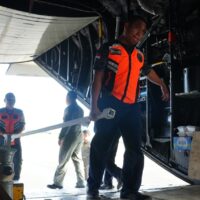 TNI Kirim Bantuan Kemanusiaan ke Tiga Provinsi Terdampak Bencana