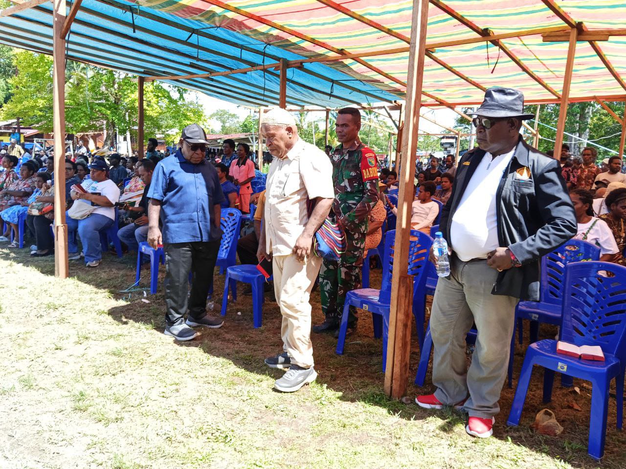 Agar Berjalan Dengan Aman dan Khidmat, Babinsa Koramil Agimuga Hadiri Sekaligus Amankan Jalannya Ibadah Rekonsiliasi Umat Katolik