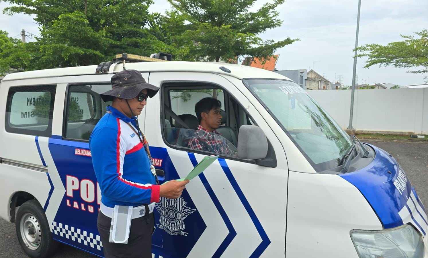 Satlantas Tuban Ajak Warga Tidak Takut Urus SIM dengan Penjelasan Sederhana