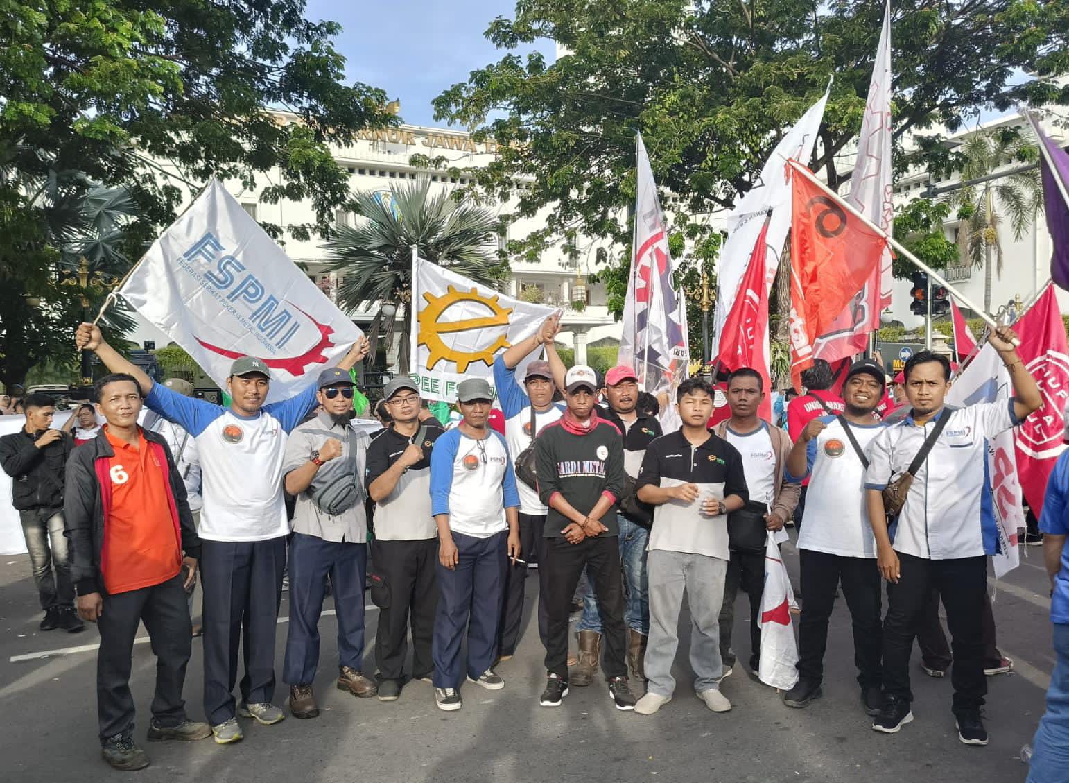 FSPMI Probolinggo Kecewa, Ancam Kepung Disnaker Usai Aksi di Kantor Bupati