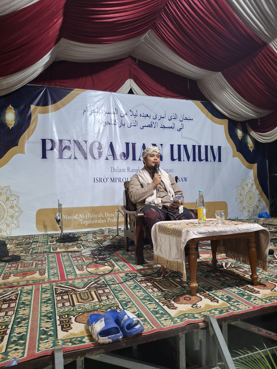 Pengajian Umum Di Malam Pergantian Tahun Baru Dalam Rangka Isro'Mi'ron