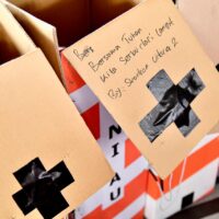 TNI Sukses Terjunkan 90 Helibox Sembako ke Desa Terisolasi Tapanuli Utara