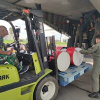 TNI Kerahkan Dukungan Udara, BBM Didistribusikan untuk Percepatan Penanganan Bencana Sibolga–Tapteng