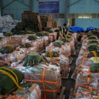 TNI Lakukan Airdrop Bantuan Sembako 5,4 Ton di Blankejeren, Gayo Lues
