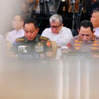 Panglima TNI Hadiri Sidang Kabinet Paripurna Bahas Penanganan Bencana dan Isu Strategis