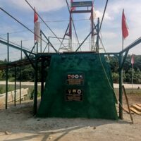 Prajurit TNI Rampungkan Renovasi Jembatan Gantung Garuda, Akses Desa Bandar Kuala Kembali Pulih