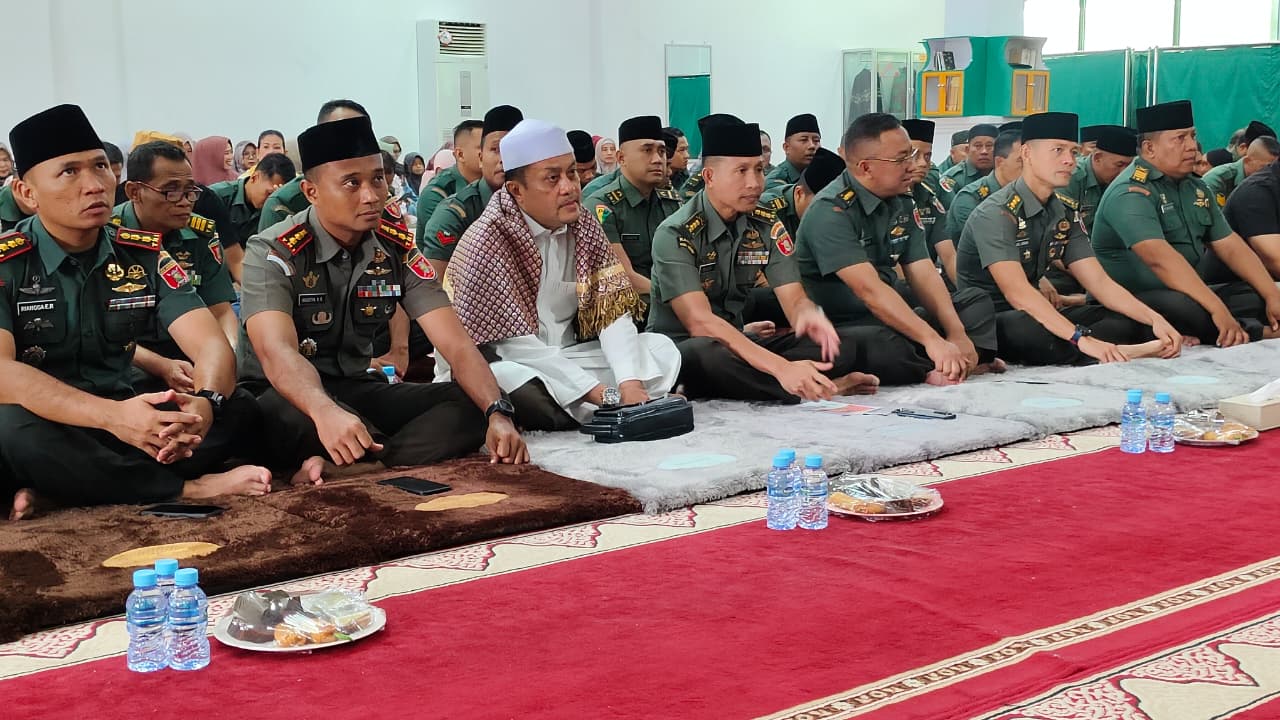 Peringatan Isra Mi’raj, Membentuk Karakter Prajurit yang Prima Guna Menuju Indonesia Maju Peringatan Isra Mi’raj, Membentuk Karakter Prajurit yang Prima Guna Menuju Indonesia Maju
