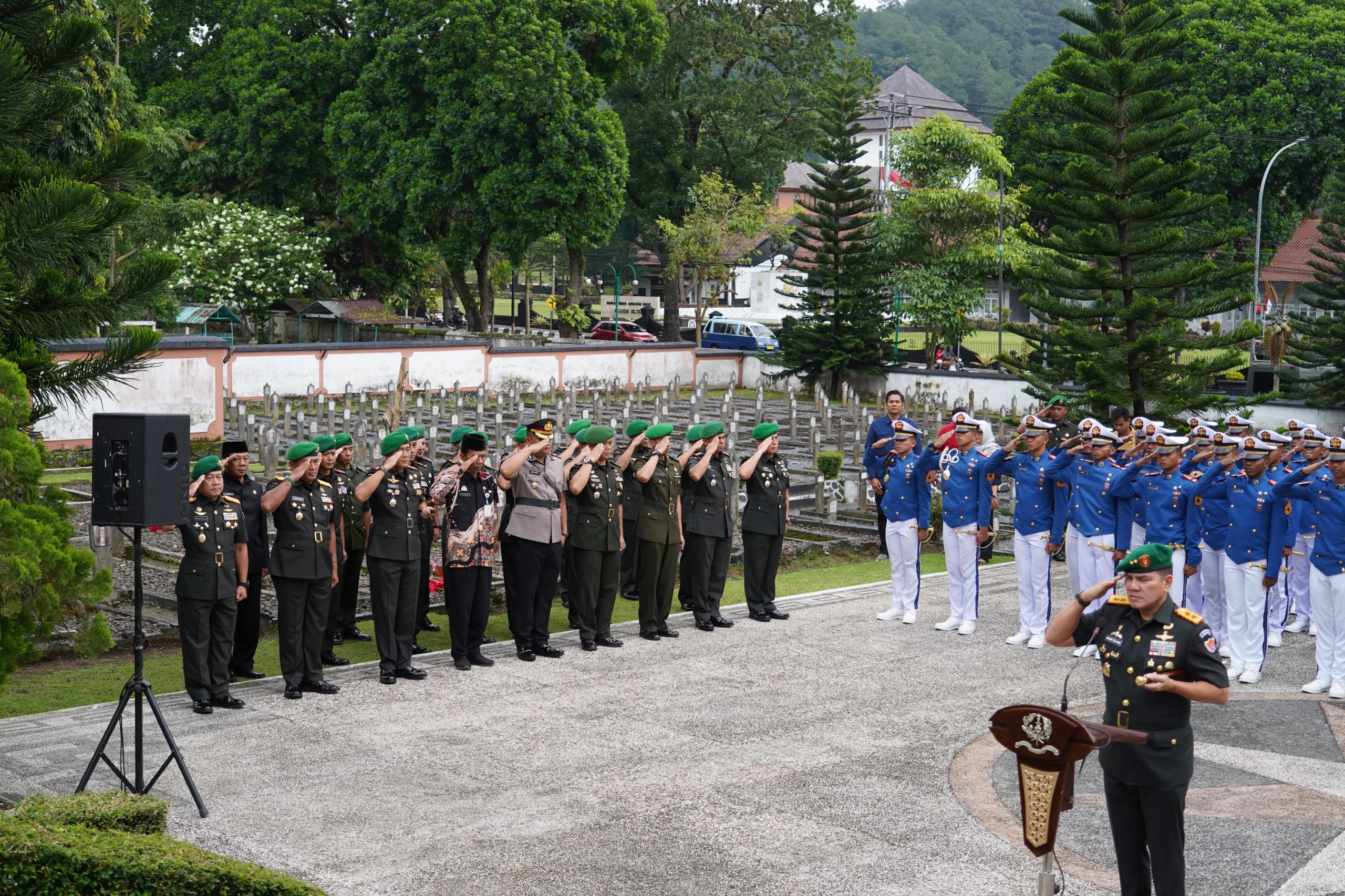 Gubernur Akmil Pimpin Ziarah Hari Bakti Taruna TA 2026 Gubernur Akmil Pimpin Ziarah Hari Bakti Taruna TA 2026