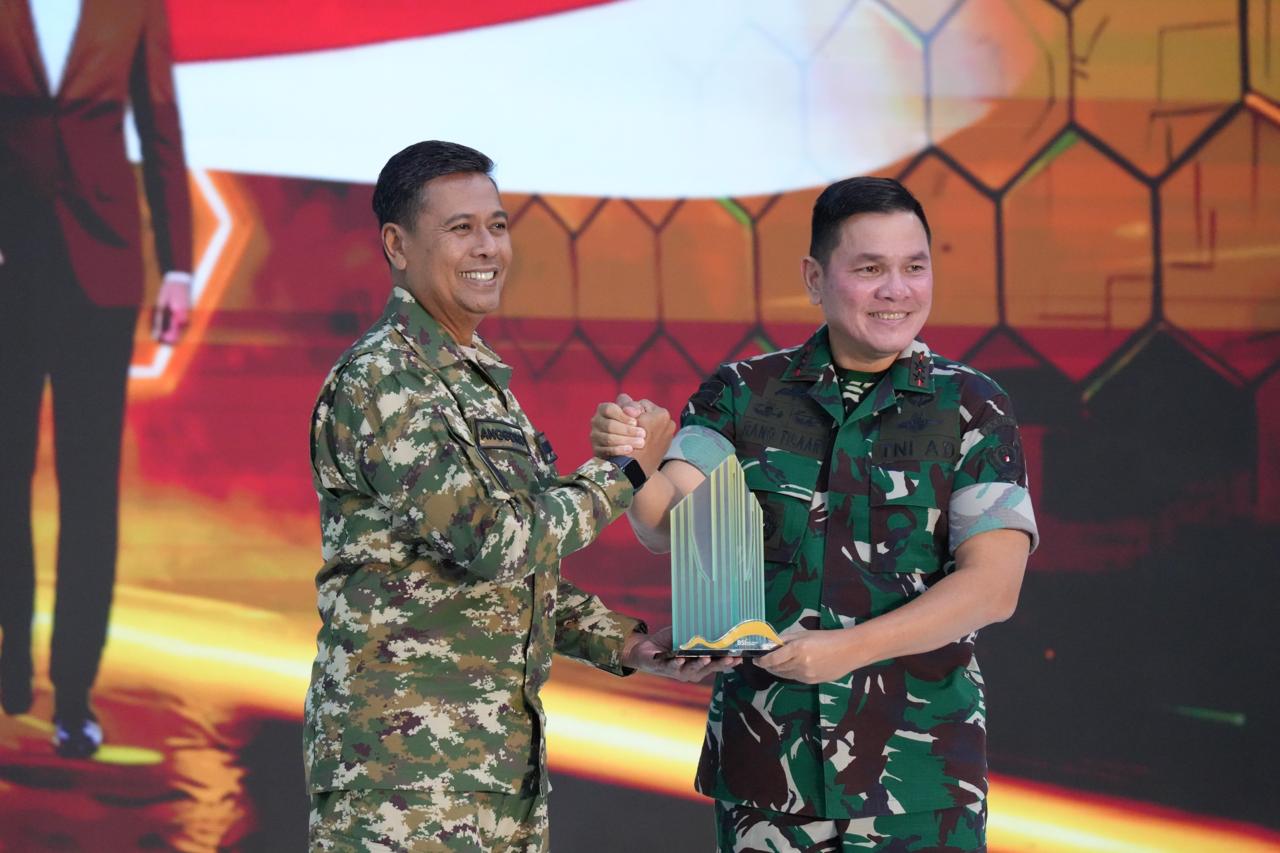 Gubernur Akmil Berikan Pembekalan Wawasan Kebangsaan kepada Peserta Rakernas BSI TA 2026