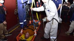 Kodaeral X TNI AL Gerak Cepat Evakuasi ABK MV ALS Luna di Perairan Jayapura