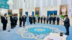 Panglima TNI Hadiri Pelantikan Pengurus Dewan Energi Nasional di Istana Negara