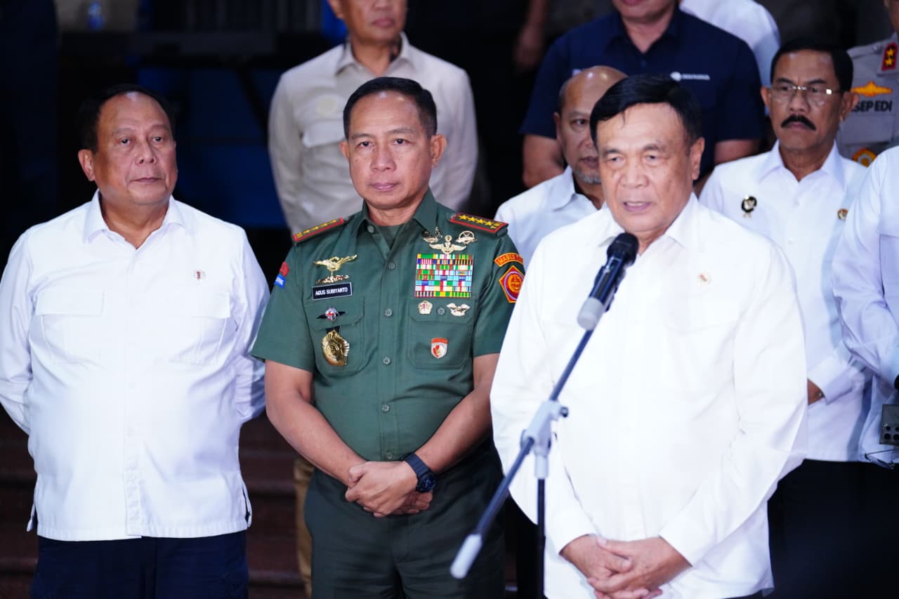 Panglima TNI Monitoring Pengamanan Malam Tahun Baru 2026, TNI Kerahkan Ribuan Personel dan Alutsista