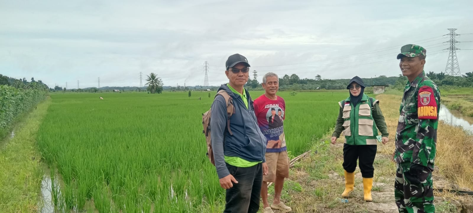 Babinsa dan PPL Dampingi Poktan, Tingkatkan Produktivitas Pertanian di Wilayah Binaan Babinsa dan PPL Dampingi Poktan, Tingkatkan Produktivitas Pertanian di Wilayah Binaan