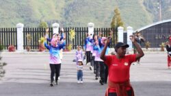 Menghadiri Senam Jumat Sehat Kolaborasi Bersama Pemda Kabupaten Puncak Jaya