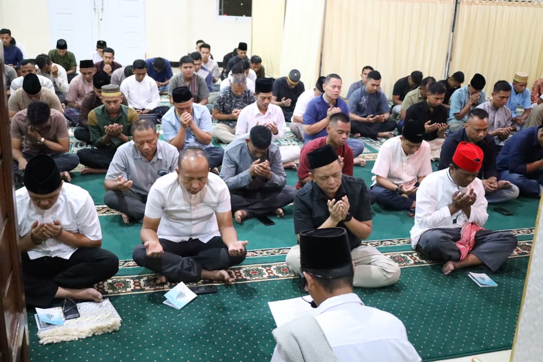 Sebagai Bentuk Empati, Kodaeral XIII Gelar Doa Bersama Untuk Prajurit Marinir Yang Gugur Sebagai Bentuk Empati, Kodaeral XIII Gelar Doa Bersama Untuk Prajurit Marinir Yang Gugur