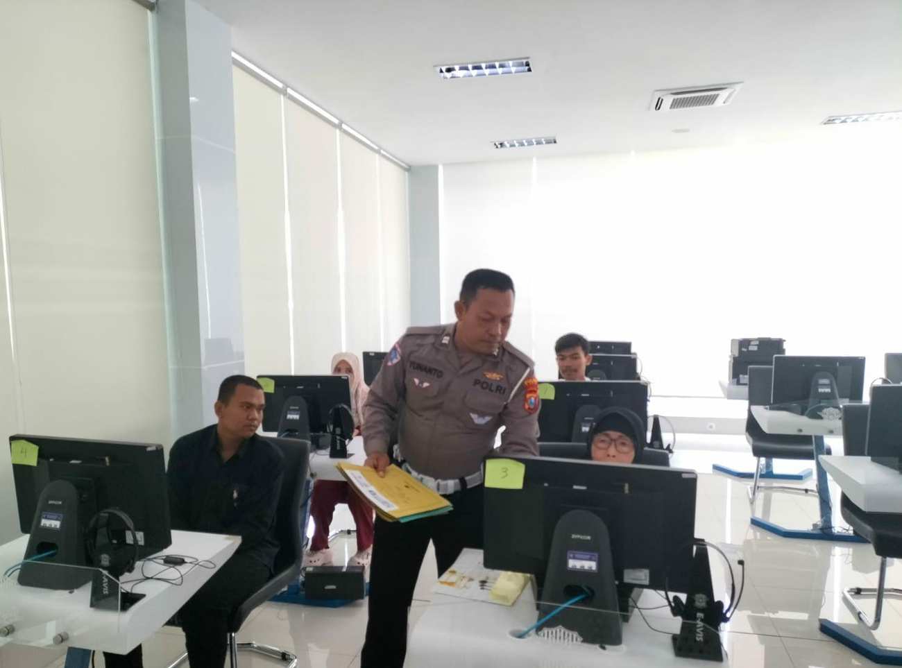 Polantas Menyapa Bangun Kepercayaan Publik