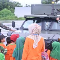 Mengenal Dunia Dirgantara, Ratusan Pelajar Makassar Kunjungi Lanud Sultan Hasanuddin