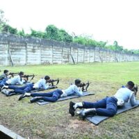 Wujudkan Prajurit yang Profesional dan Siaga, Lanud Sjamsudin Noor Gelar Latihan Menembak TW I Tahun 2026