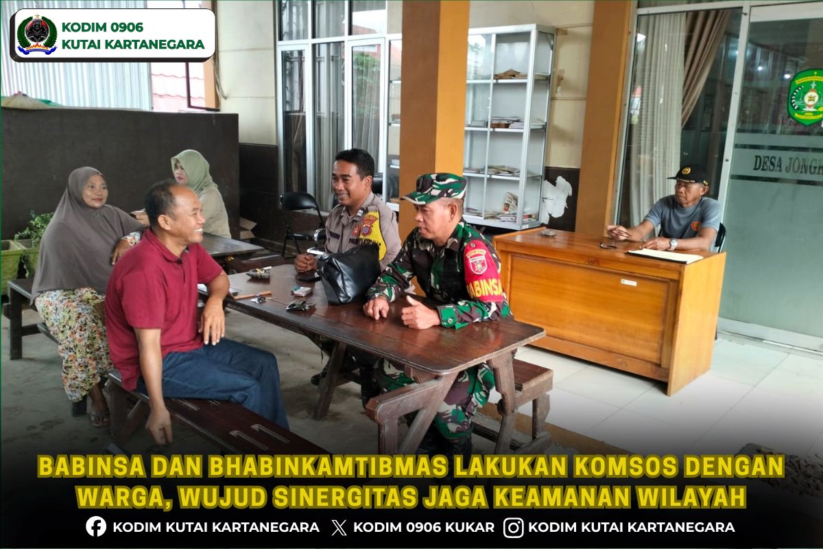 Babinsa dan Bhabinkamtibmas Lakukan Komsos dengan Warga, Wujud Sinergitas Jaga Keamanan Wilayah