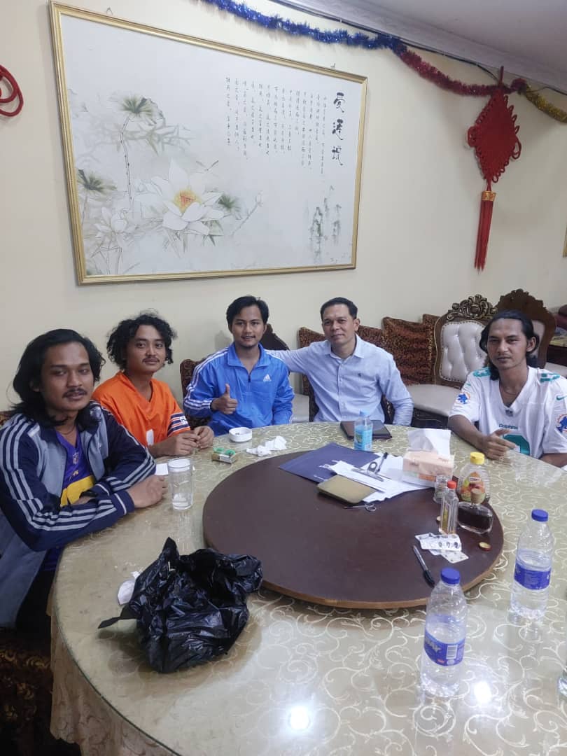 TNI bersama Otoritas Terkait Setempat, Berhasil Membebaskan Empat WNI Yang Diculik Di Perairan Gabon