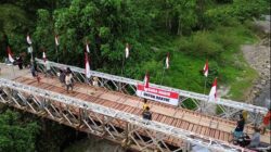 Peresmian 218 Jembatan Oleh Presiden RI Dihadiri Oleh Sejumlah Pejabat Utama Kodam XV/Pattimura secara Daring.
