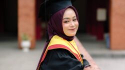 Berawal dari Napas Sang Ayah, Kisah Perjuangan Goviva Nur Aini, Putri Probolinggo yang Raih Gelar Ners di Tengah Keterbatasan