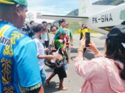 Anak 6 Tahun Korban Aksi Kebrutalan OPM di Kabupaten Puncak Dievakuasi Petugas dan Medis