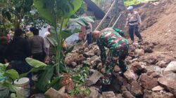 Reaksi Cepat Prajurit TNI Tangani Dampak Gempa M 7,6 di Sulawesi Utara