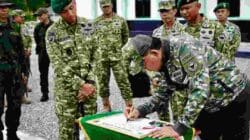 Wapang TNI Dampingi Menhan RI Tinjau Kesiapan Yonif TP 805/KSW di Papua Barat