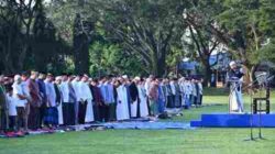 Idul Adha Penuh Makna di Lanud Sultan Hasanuddin, Ribuan Warga Ikuti Sholat Id dan Berbagi Kebahagiaan Melalui Kurban