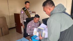 Program Polantas Tuban Menyapa di Tuban, Warga Antusias Tanyakan SIM STNK BPKB Langsung Program Polantas Tuban Menyapa di Tuban, Warga Antusias Tanyakan SIM STNK BPKB Langsung