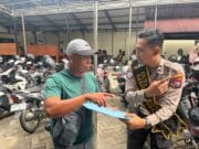 Banyak Warga Tak Menyangka, Program Polantas Tuban Menyapa Permudah Urus SIM STNK BPKB