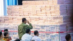 Panglima TNI Dampingi Presiden RI Pada Kegiatan Penyerahan Hasil Kerja Satgas PKH