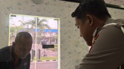 Suasana Tak Biasa di Tuban, Program Polantas Tuban Menyapa Ramai Warga Konsultasi SIM, STNK, BPKB