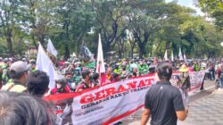 GERANAT’S Jatim Turun ke Jalan, Biaya Parkir dan Tarif Jadi Sorotan Driver Online